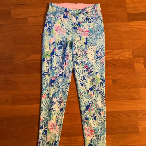Lilly Pulitzer high rise weekender leggings - Picture 2 of 4